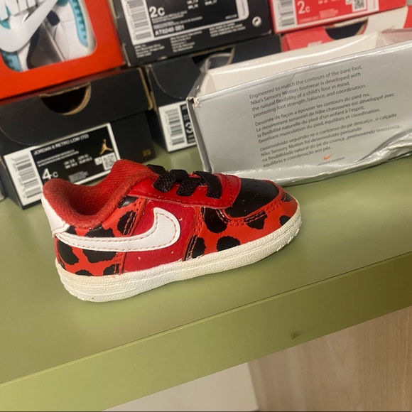 Nike ladybug 🐞 - Picture 2 of 5